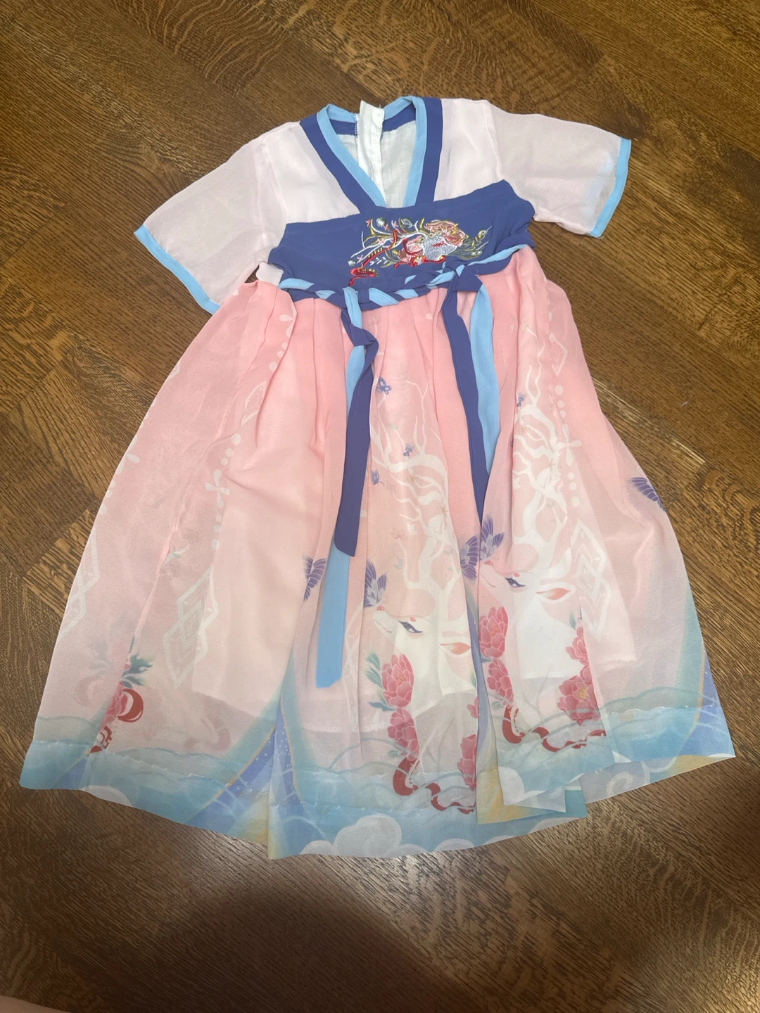Girls Hanbok style dress size 120
