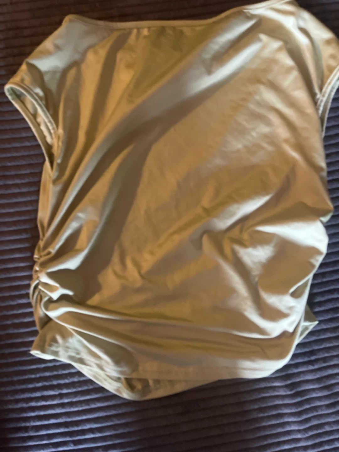Set of Three Women's Tops and 2 long skirts - photo 4