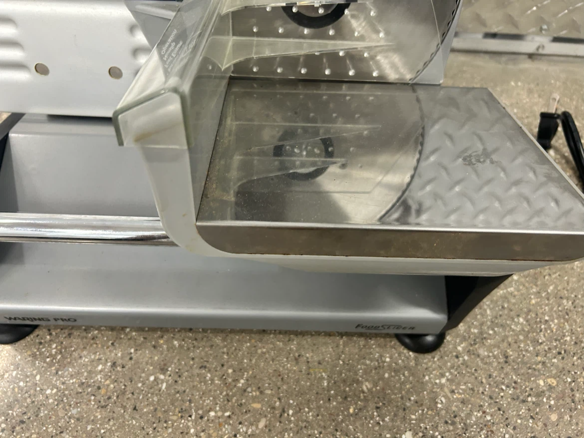 Waring Pro Food Slicer - photo 4