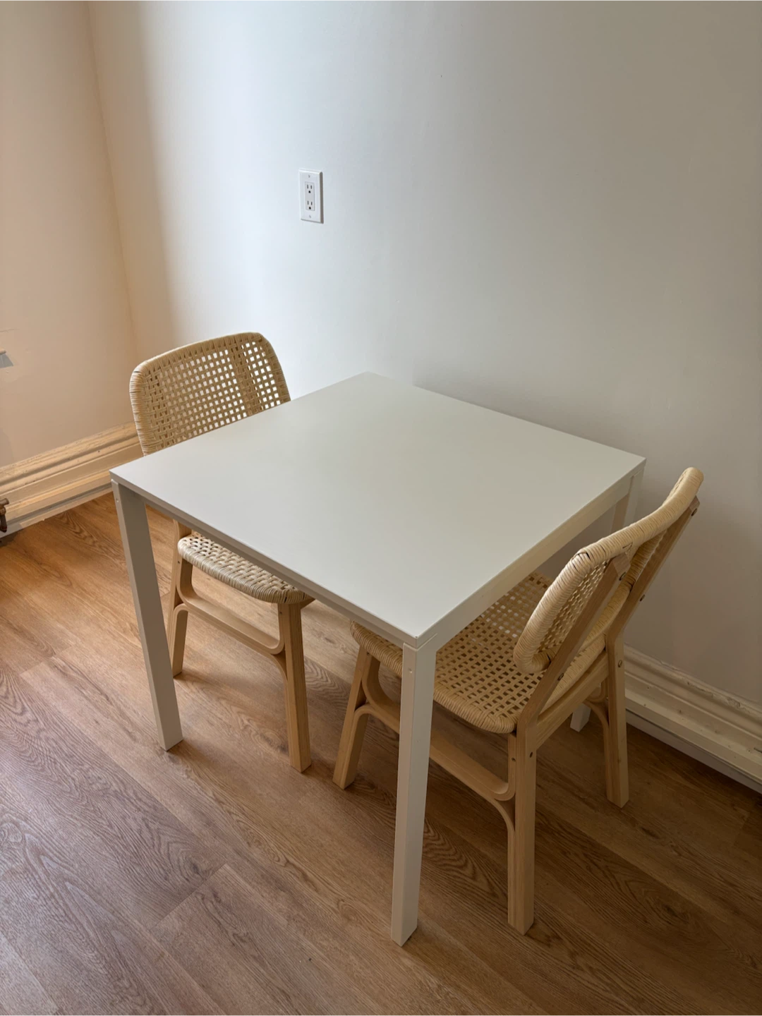 White Melltorp Table - photo 2