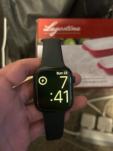Apple Watch Series 10 46mm - 100% battery health - photo 4