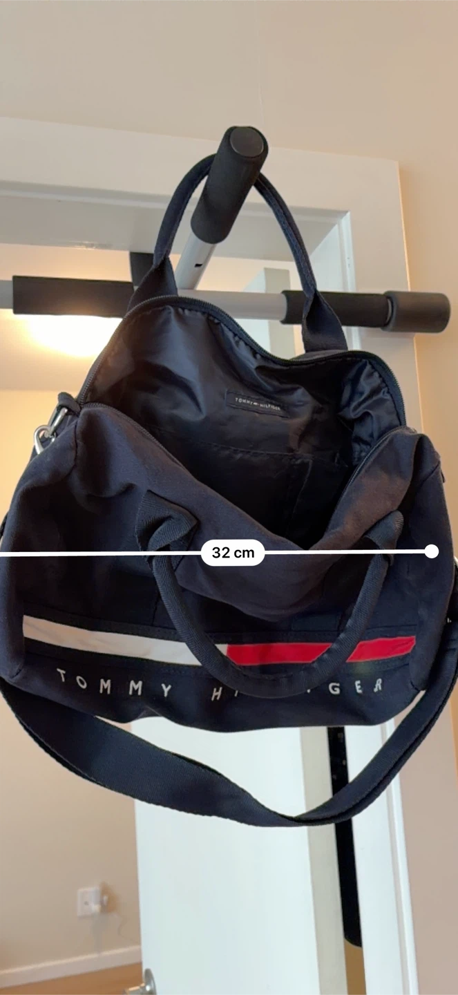 Tommy Hilfiger Duffle Bag - photo 3