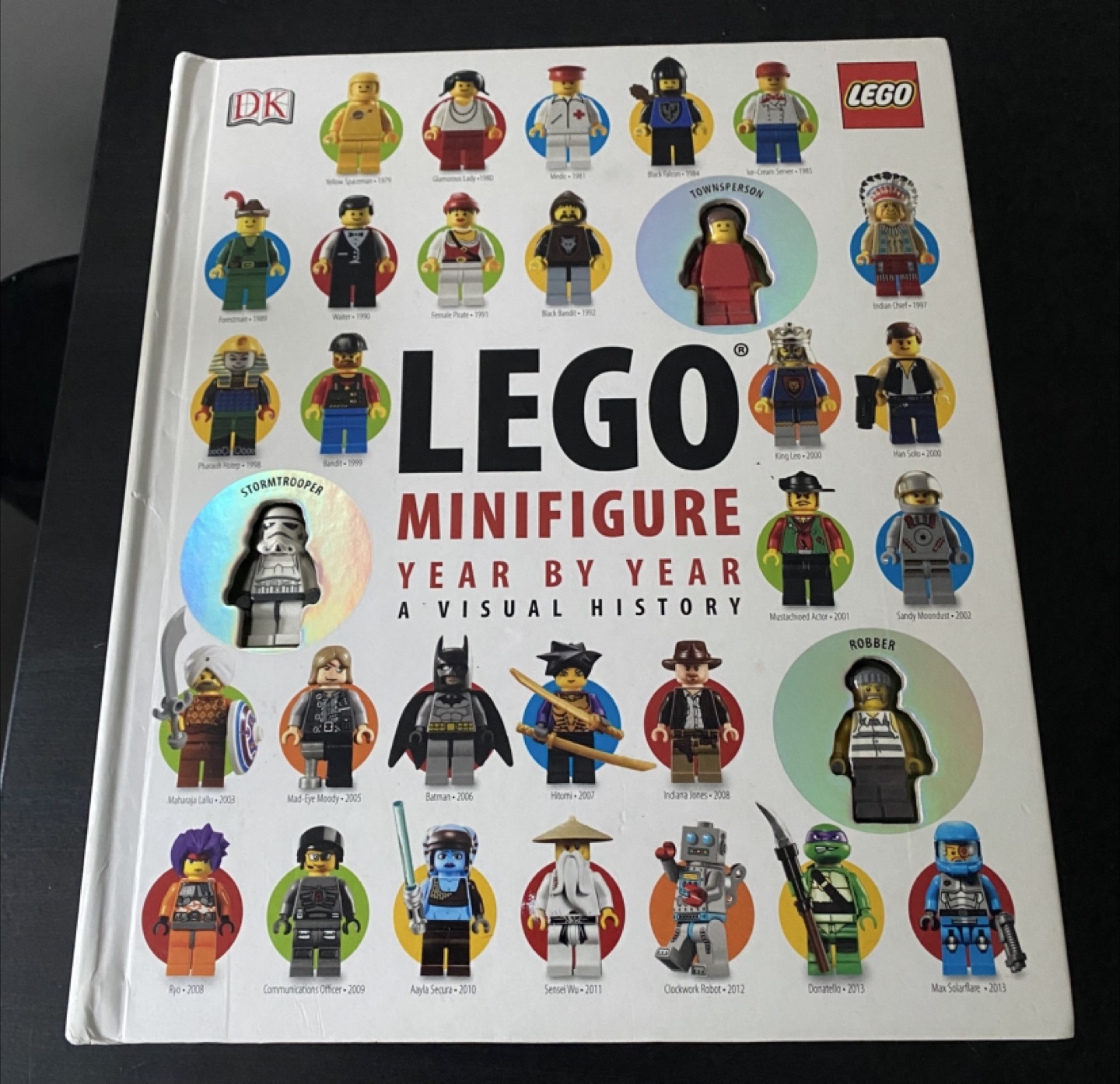 LEGO Minifigure Year by Year Visual History Book