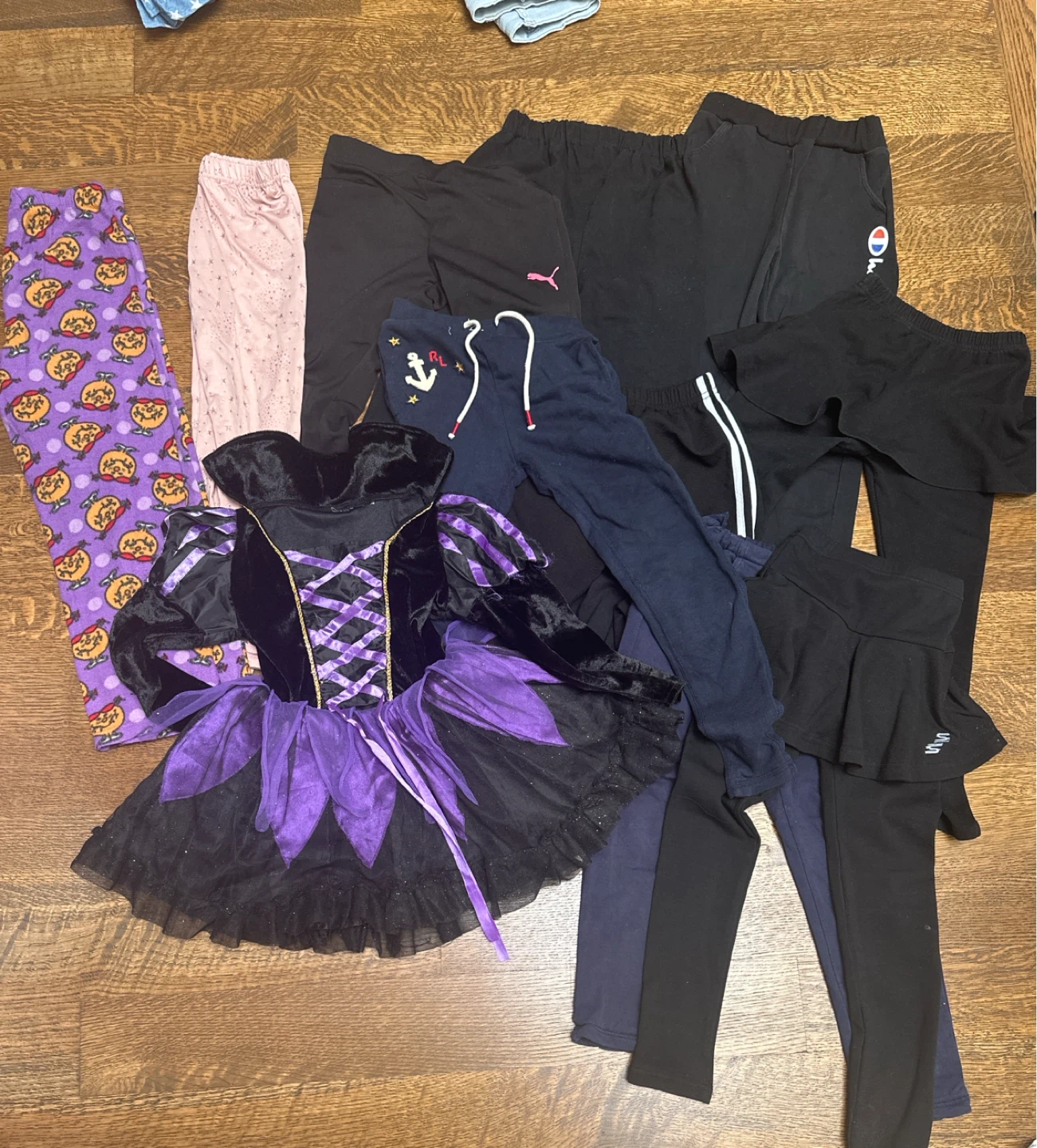 Assorted Kids Clothing Lot，5-6years old