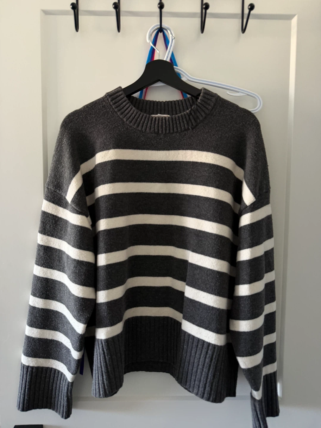 Striped Knit Sweater grey women xxl size runs large