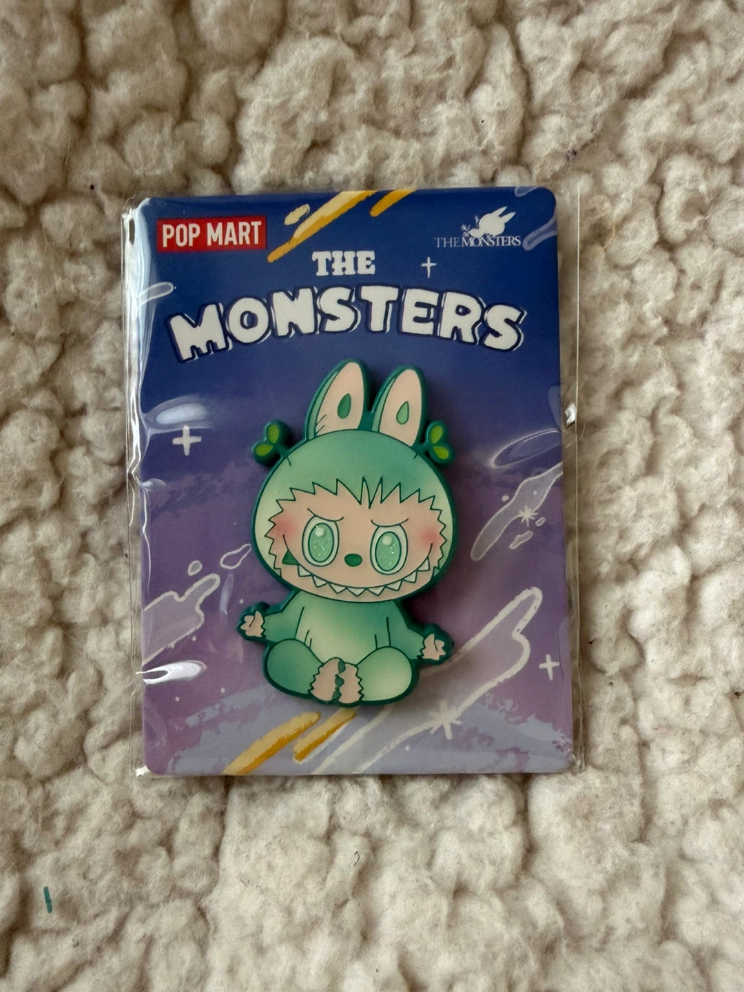 POP MART The Monsters Big into Energy Series Badge - Green