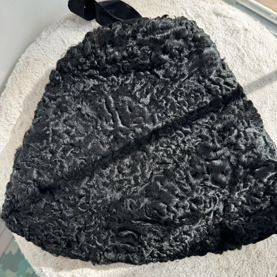 Vintage Hand Muff Warmer Black Satin & Persian Lambwool - photo 3