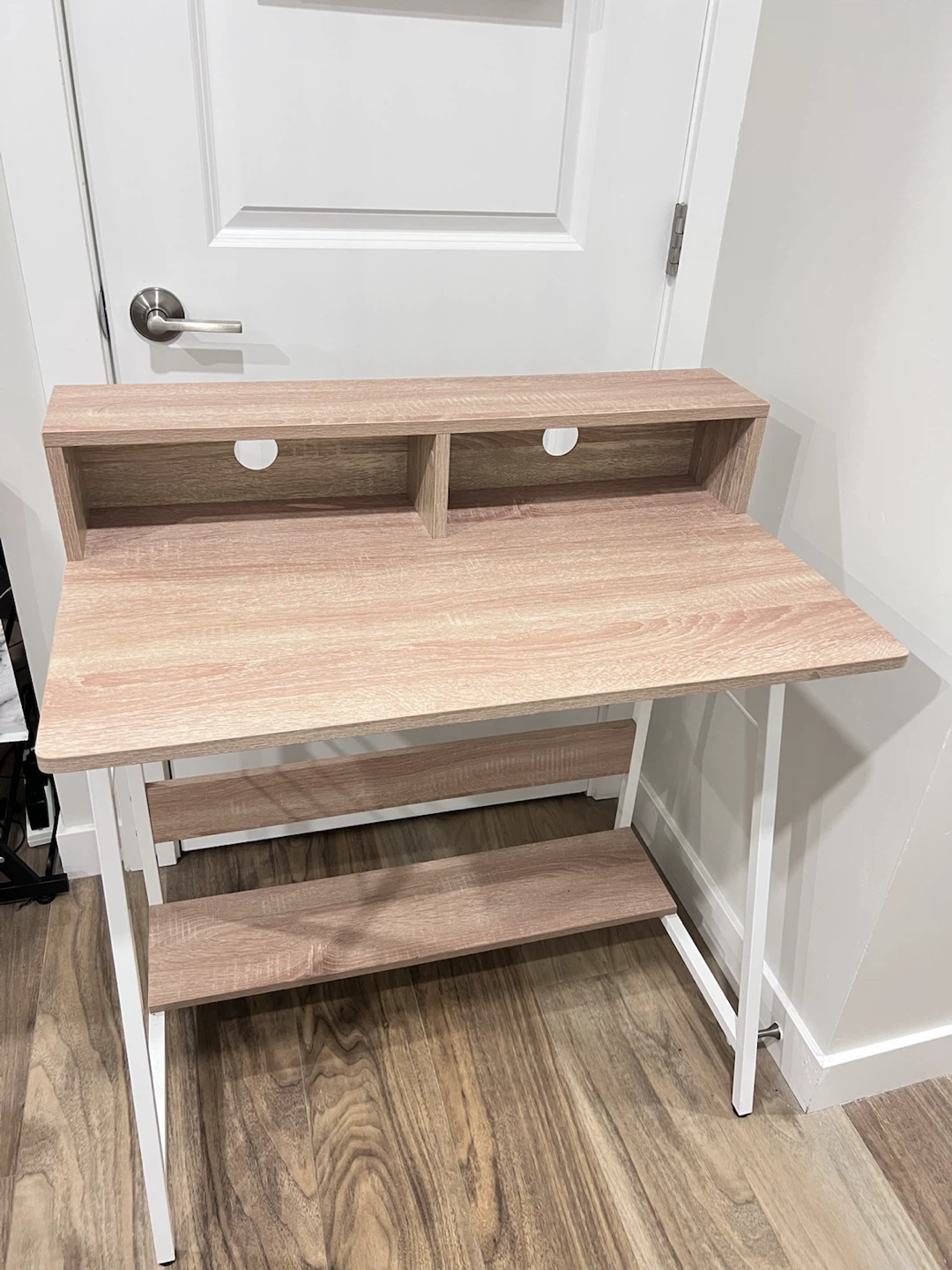 Light Wood Grain Writing Desk - photo 2