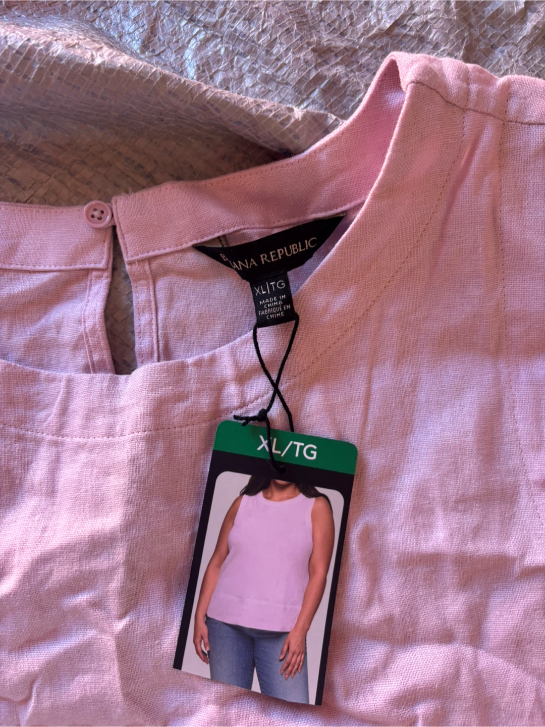Banana Republic Pink Sleeveless Top - photo 2