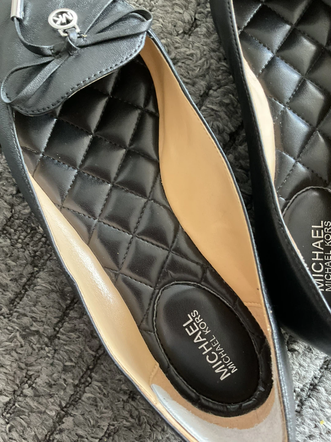 Michael Kors black flats - photo 3