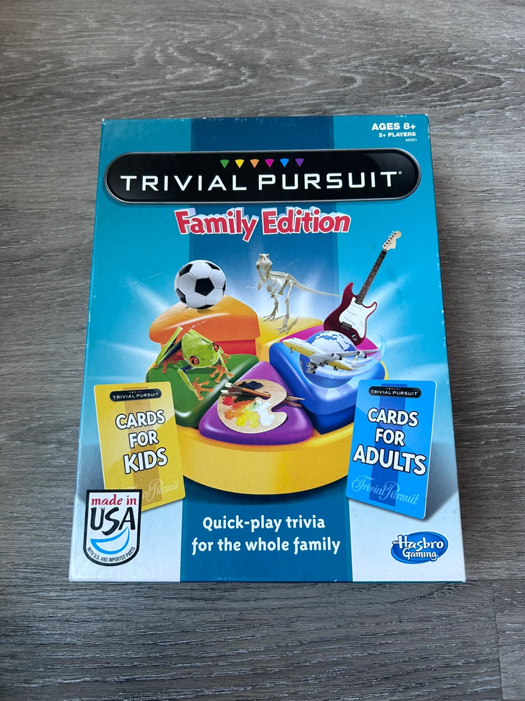 Trivial Pursuit Family Edition Board Game