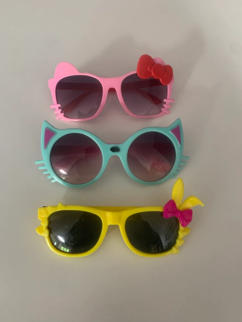 Set of 3 Kids Character glasses for play time