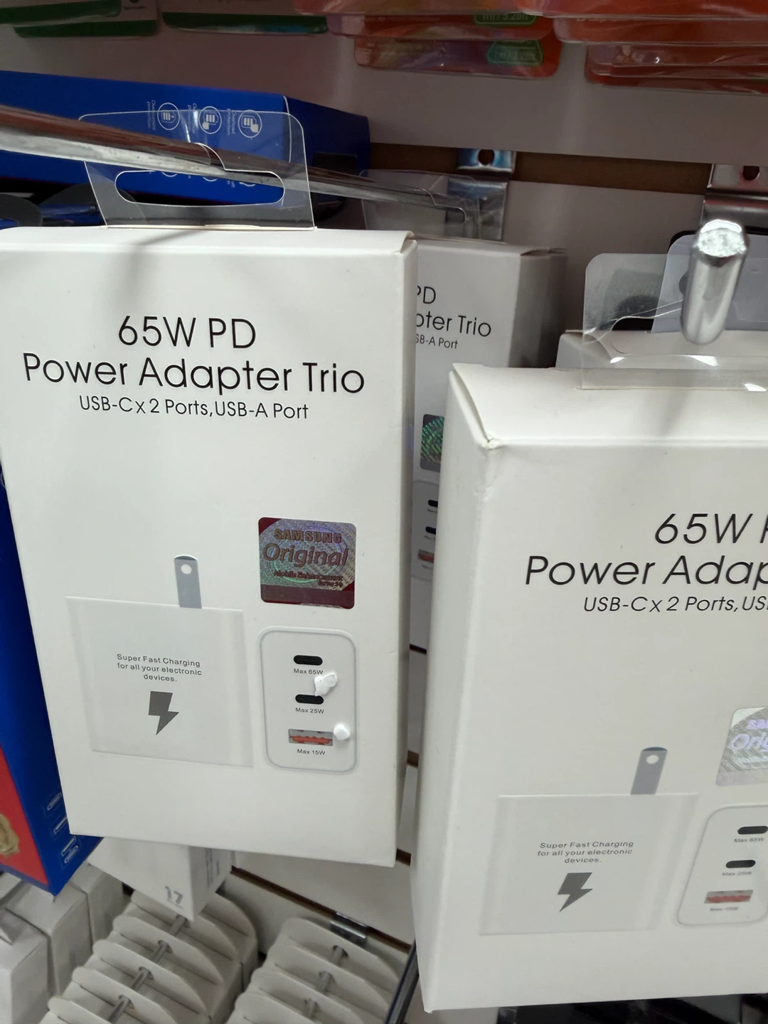 Samsung 65W PD Power Adapter Trio - photo 2