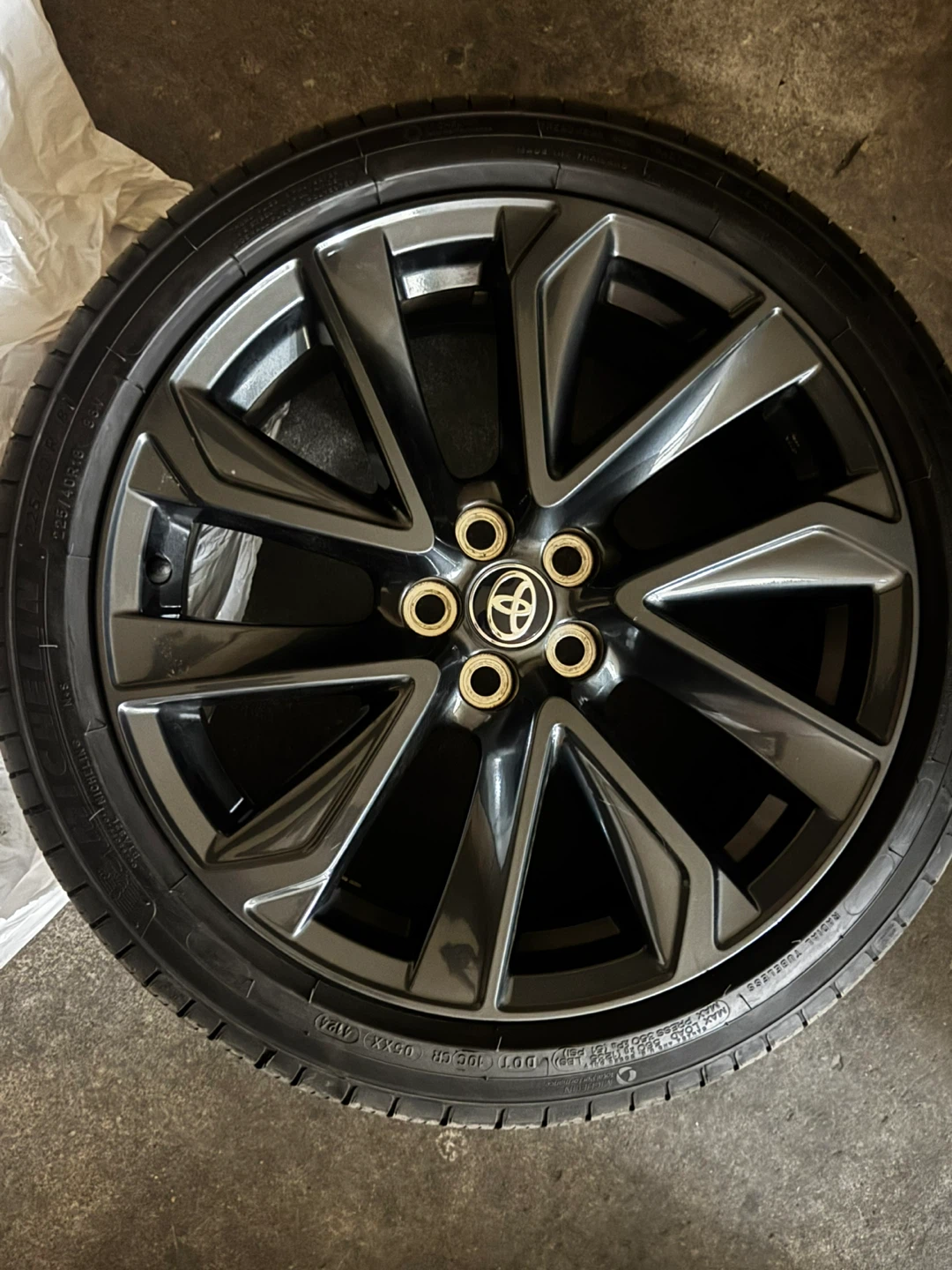 18’’ Toyota Corolla Rims & Michelin tires