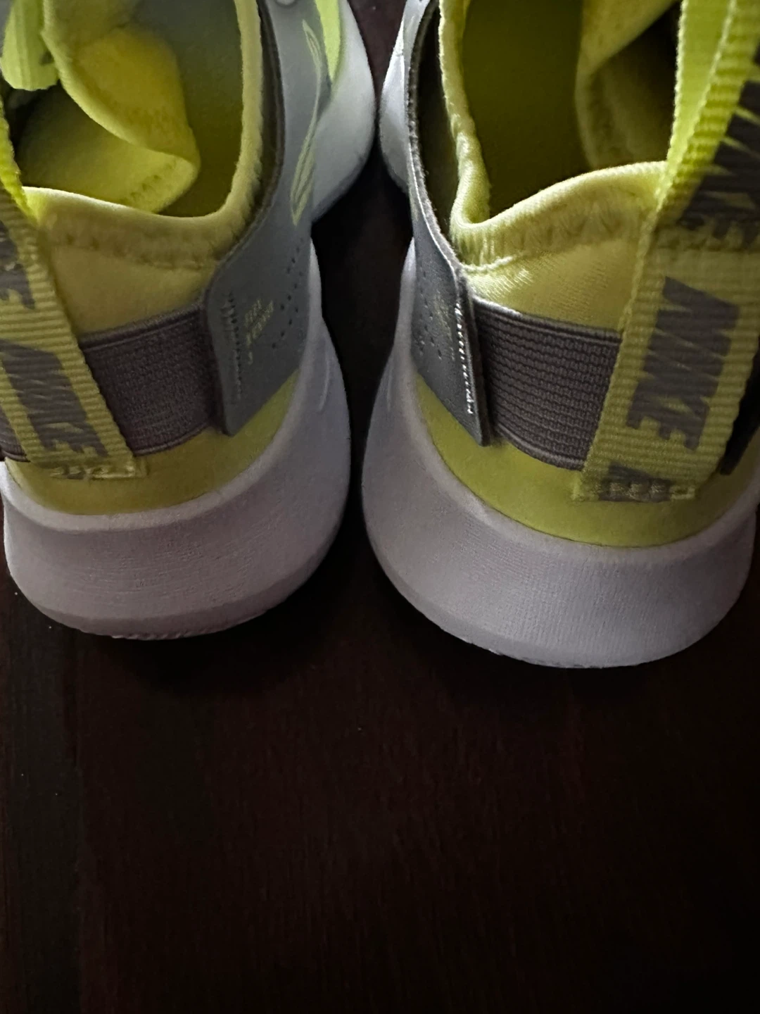 Nike Yellow Athletic Shoes Size 3Y - photo 3