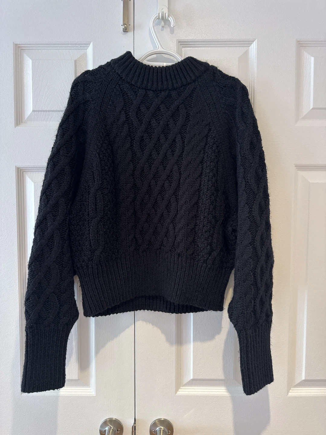 Black cable knit sweater - photo 2