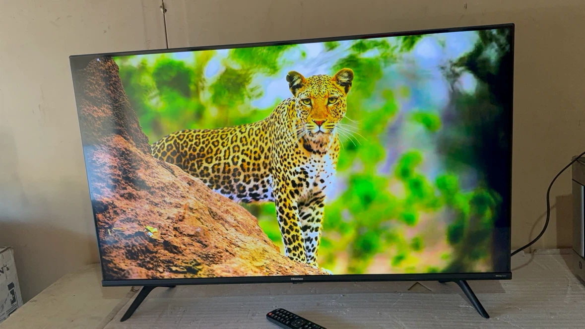 Hisense Smart LED 4K TV