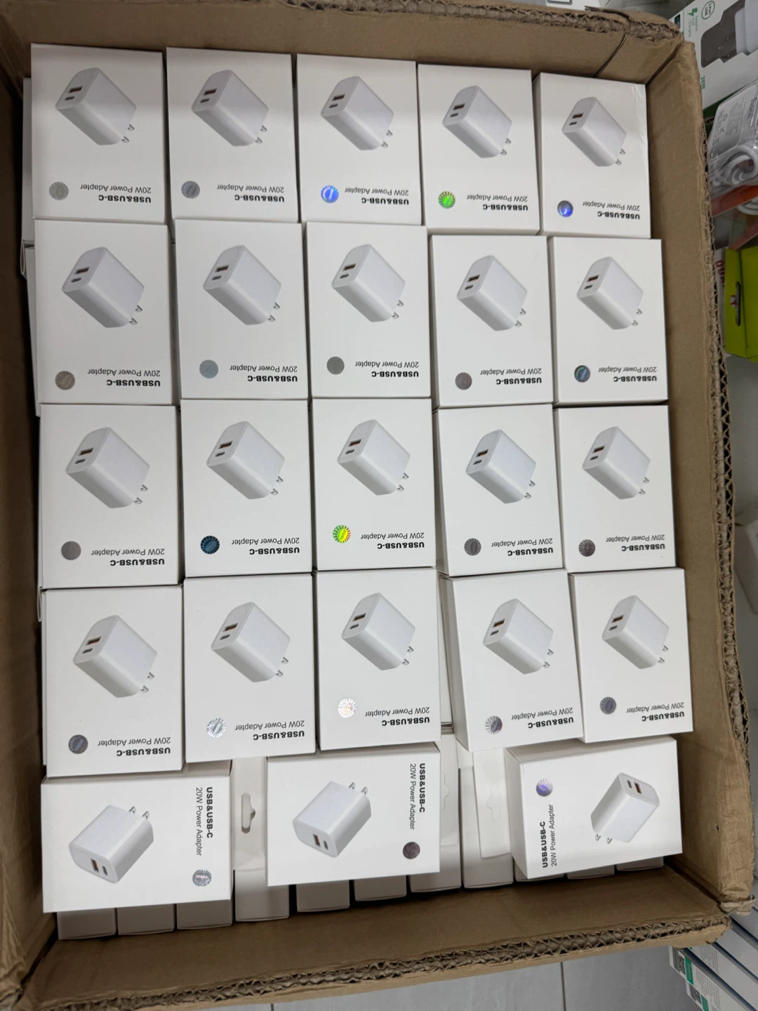 New 20W USB-C Power Adapter - photo 2