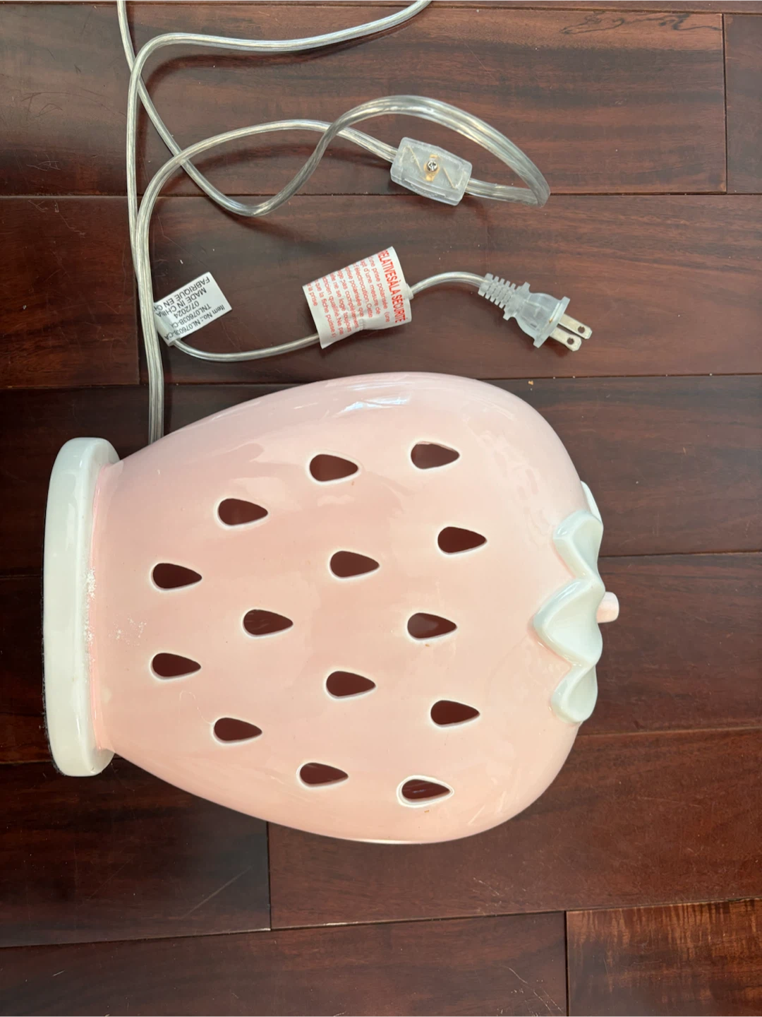 Pink Strawberry Ceramic Accent Lamp - photo 2