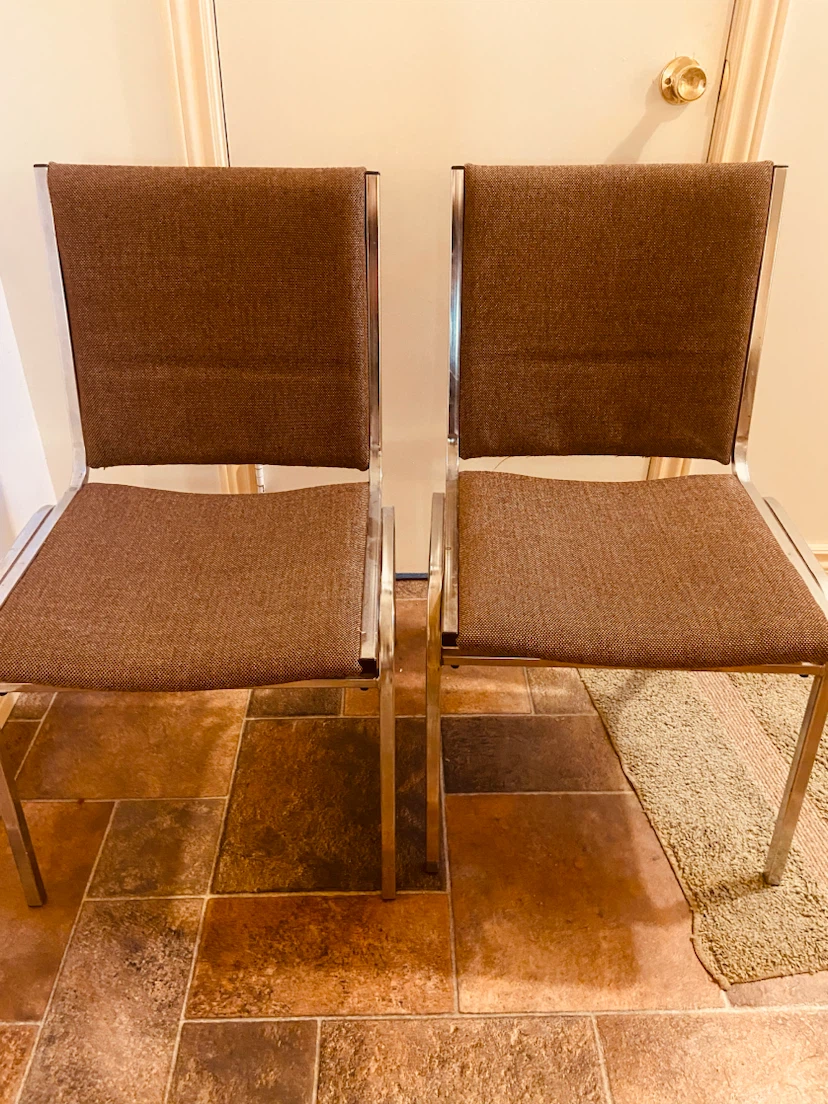 Set of 10 Stackable Chairs