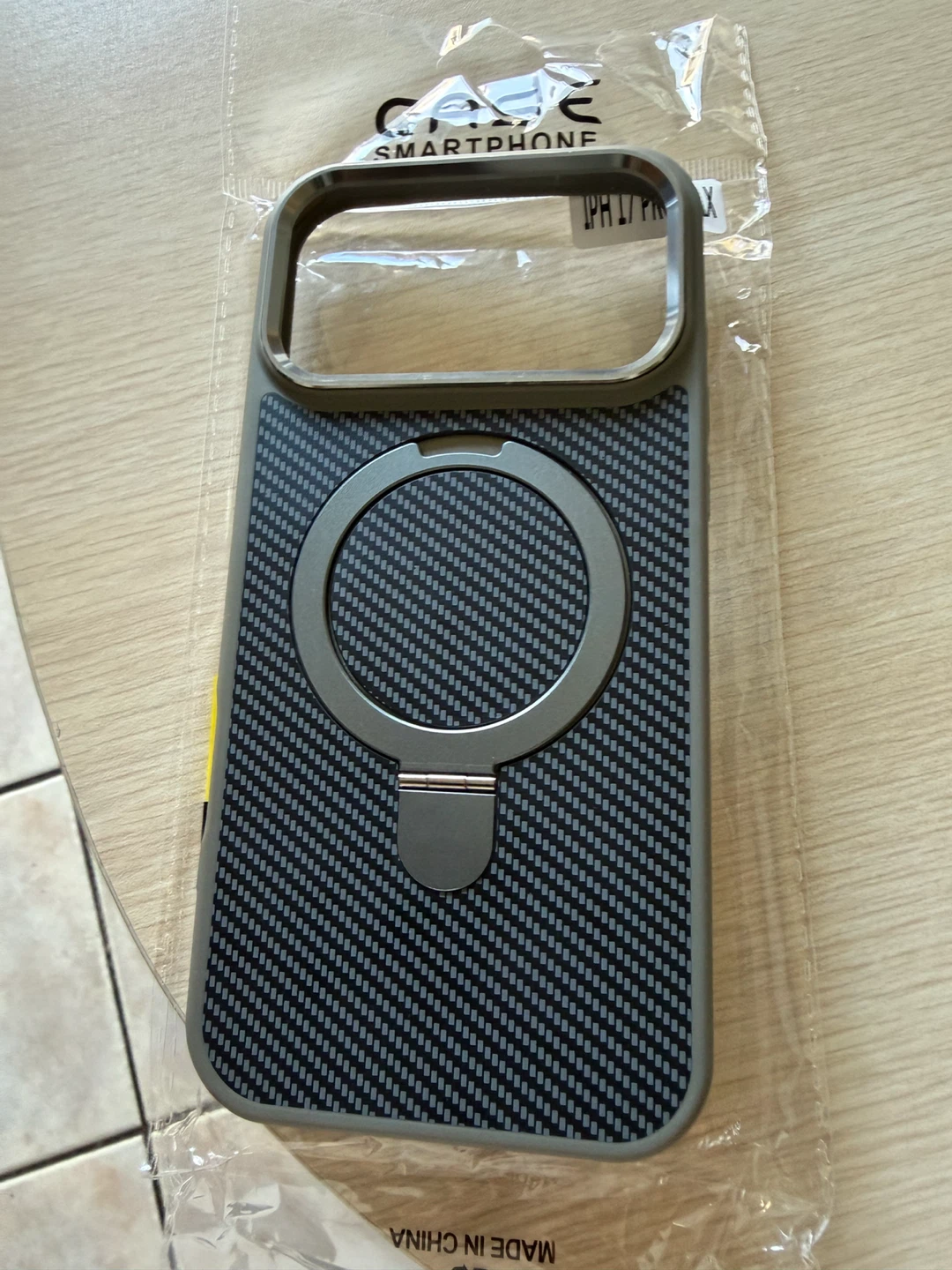 iPhone Pro Max Carbon Fibre Case with Kickstand - photo 2