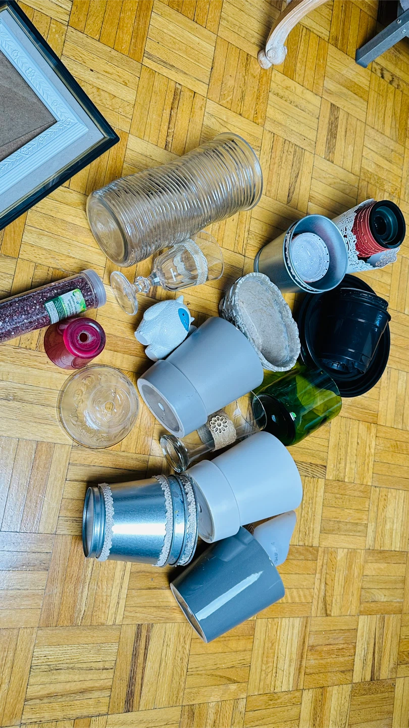 Free Assorted Home Decor and Planter Collection - photo 2
