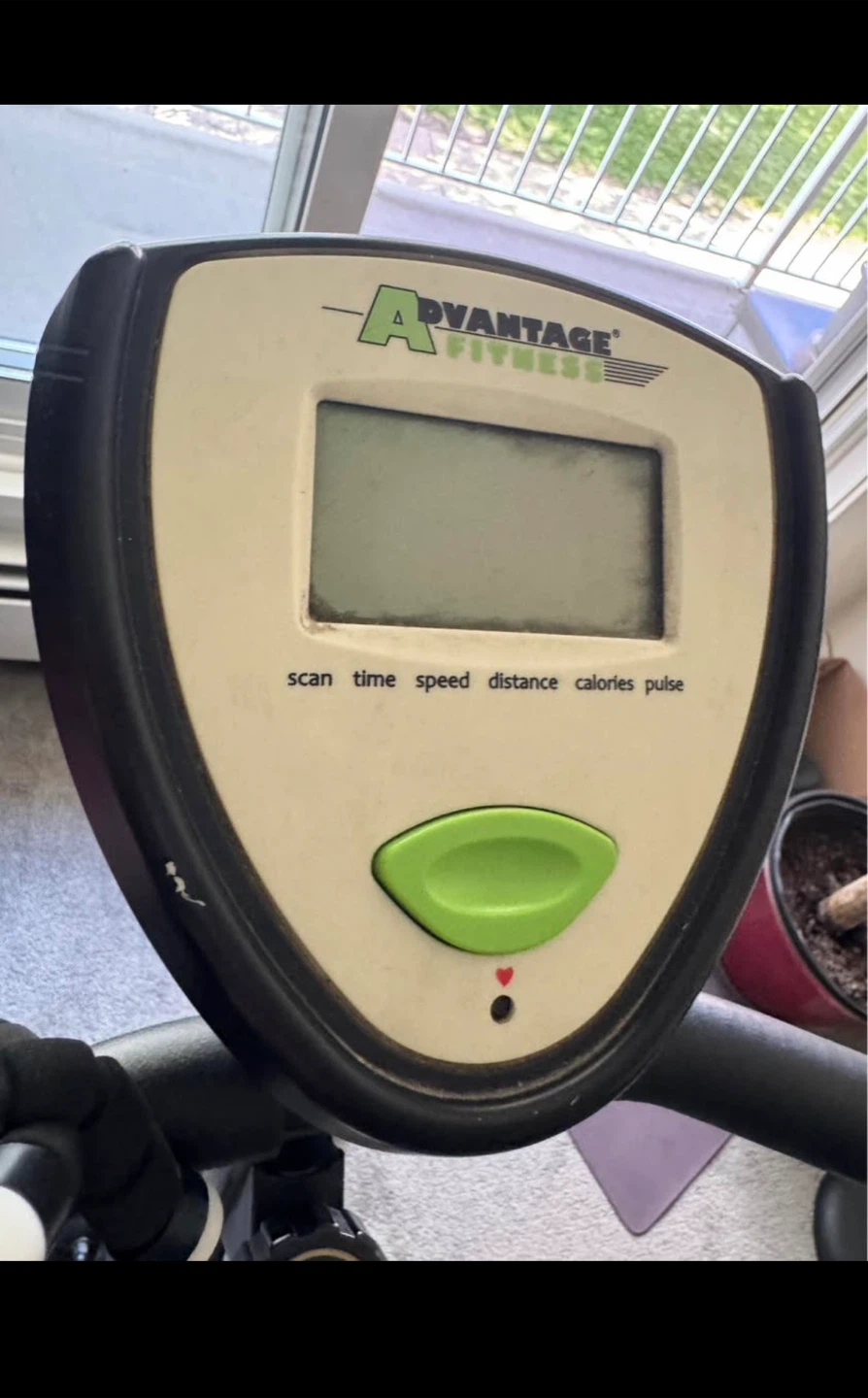 Advantage Fitness 488 Exercise Bike - photo 2