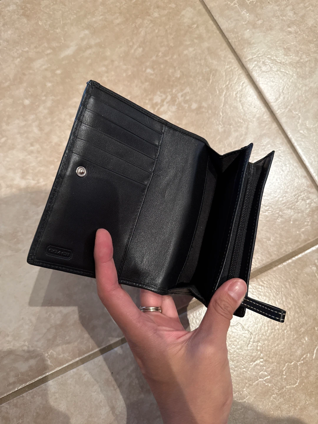 Coach Black Leather Wallet - photo 3
