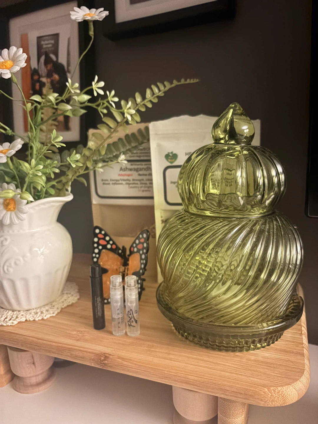 Vintage Green Swirl Glass Jar - photo 4