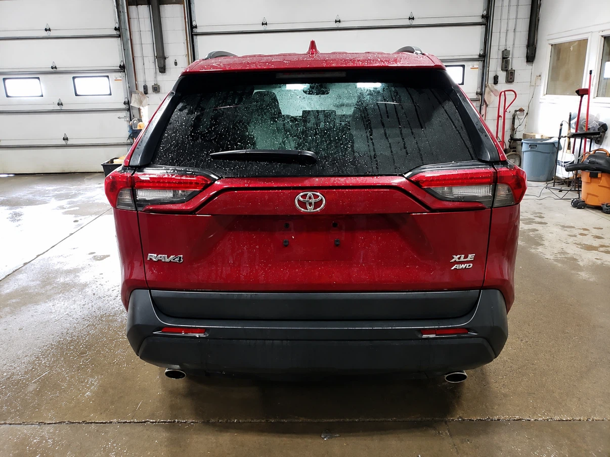 2024 Toyota RAV4 XLE Premium AWD - Excellent Condition - photo 2