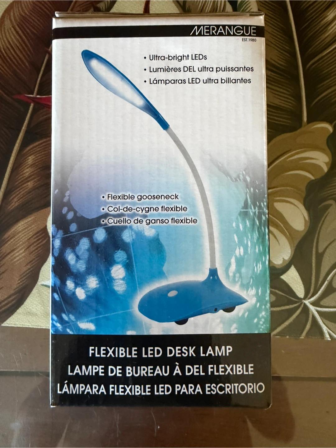 Merangue Flexible LED Desk Lamp - photo 3