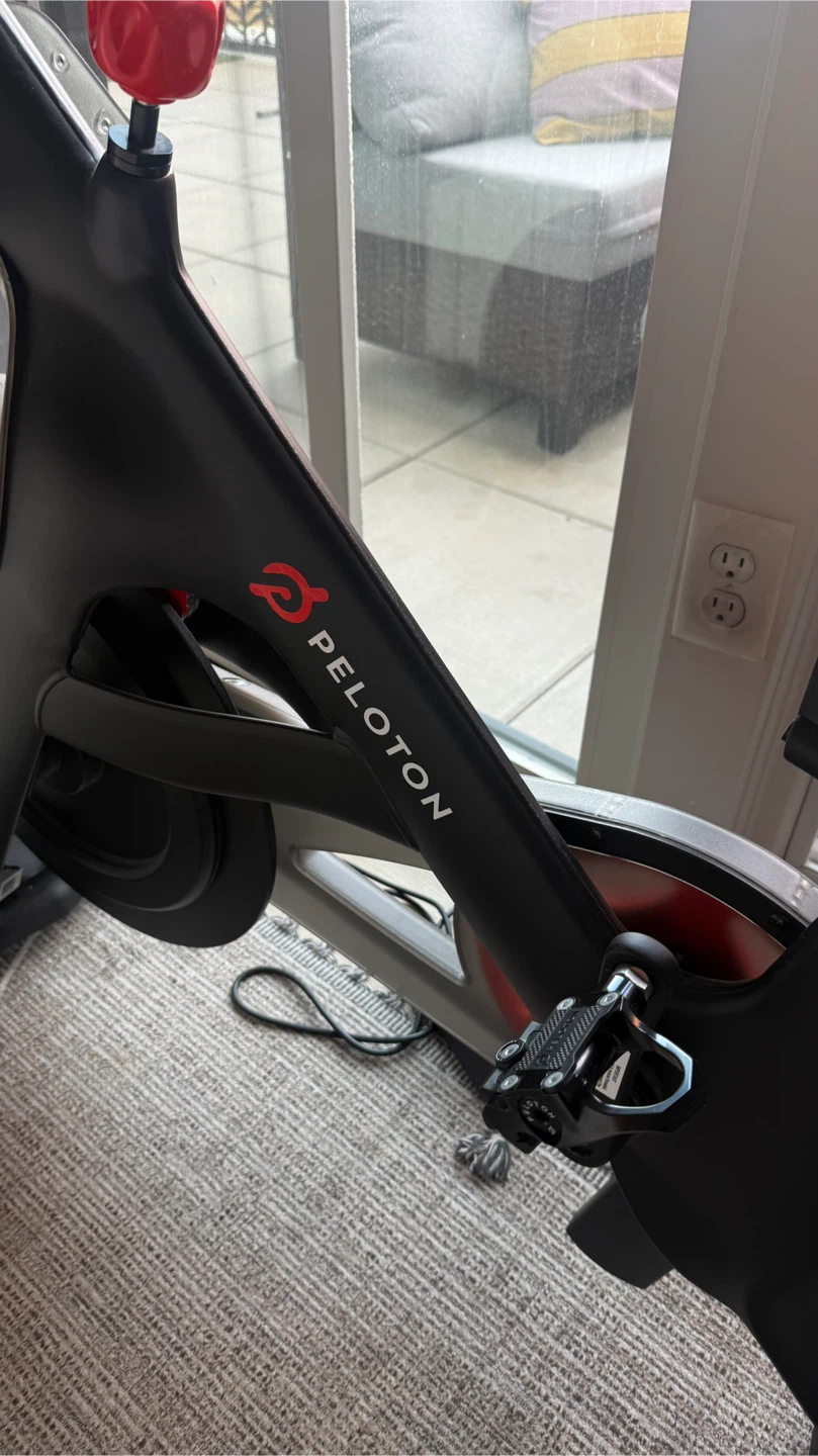 Peloton Exercise Bike (Original) - photo 2