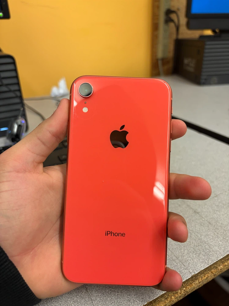 Apple iPhone XR 64GB Coral - photo 3