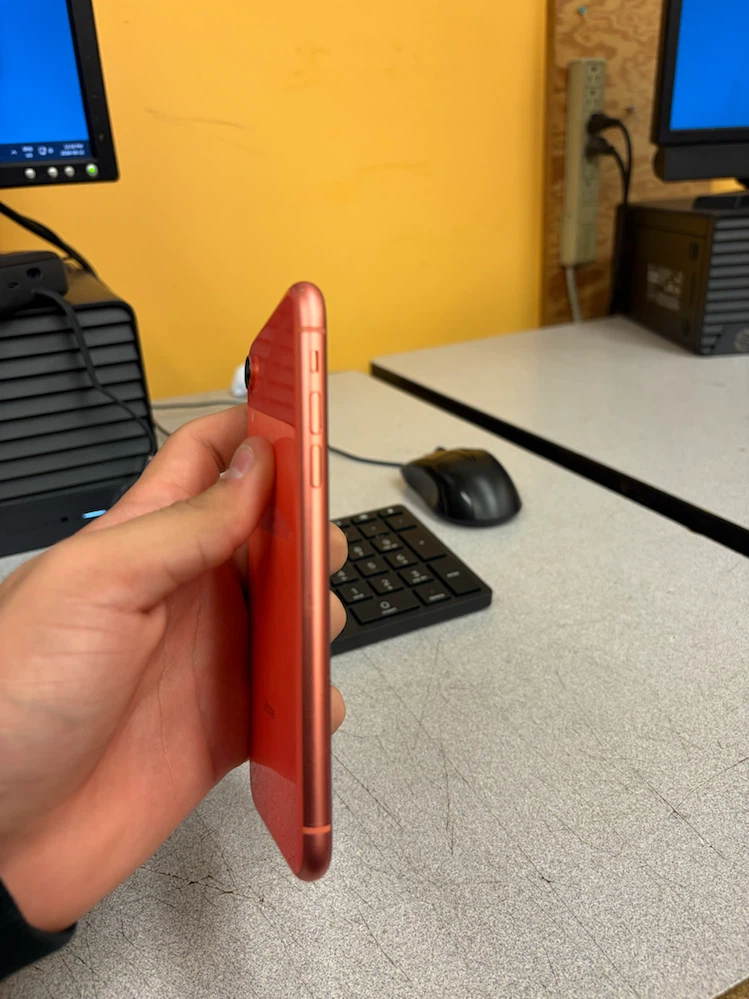 Apple iPhone XR 64GB Coral - photo 4