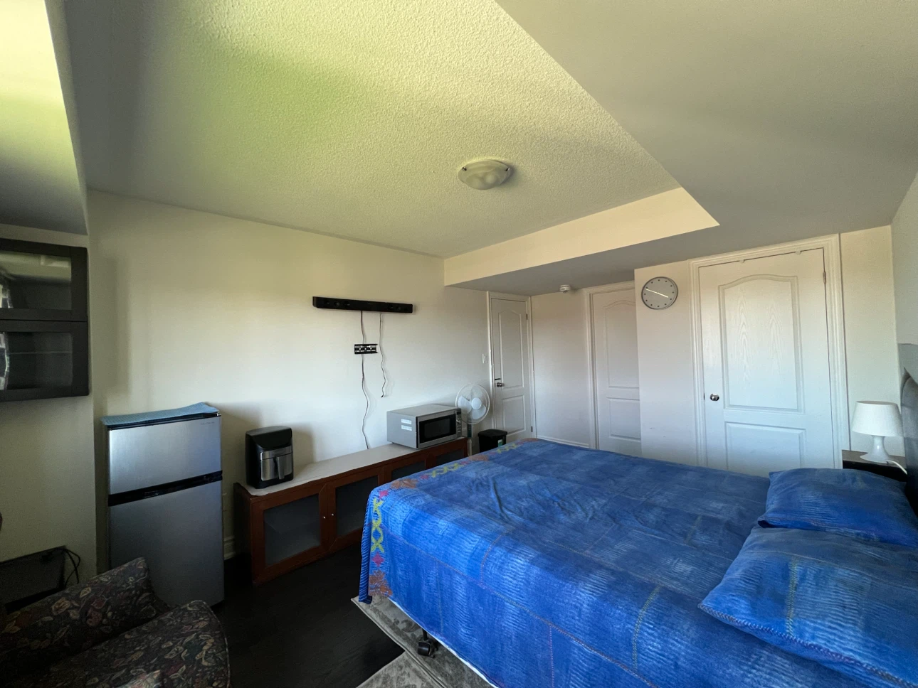 Furnished room for rent - photo 3