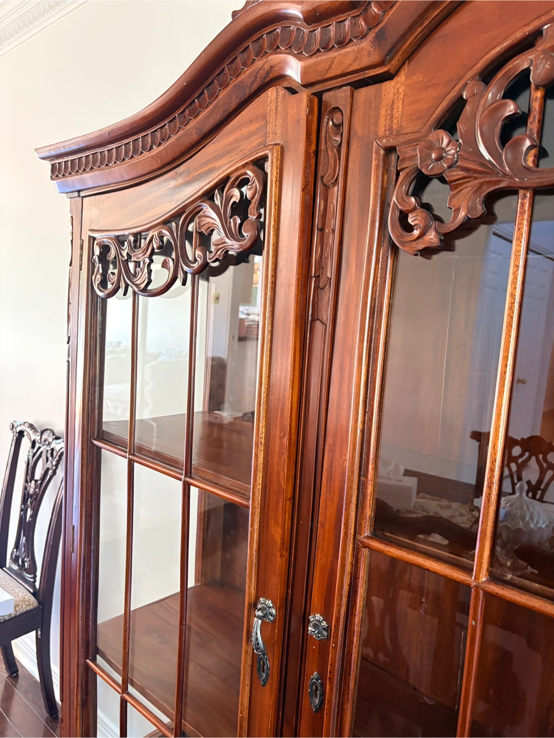 Vintage Mahogany Wooden China Cabinet - photo 3
