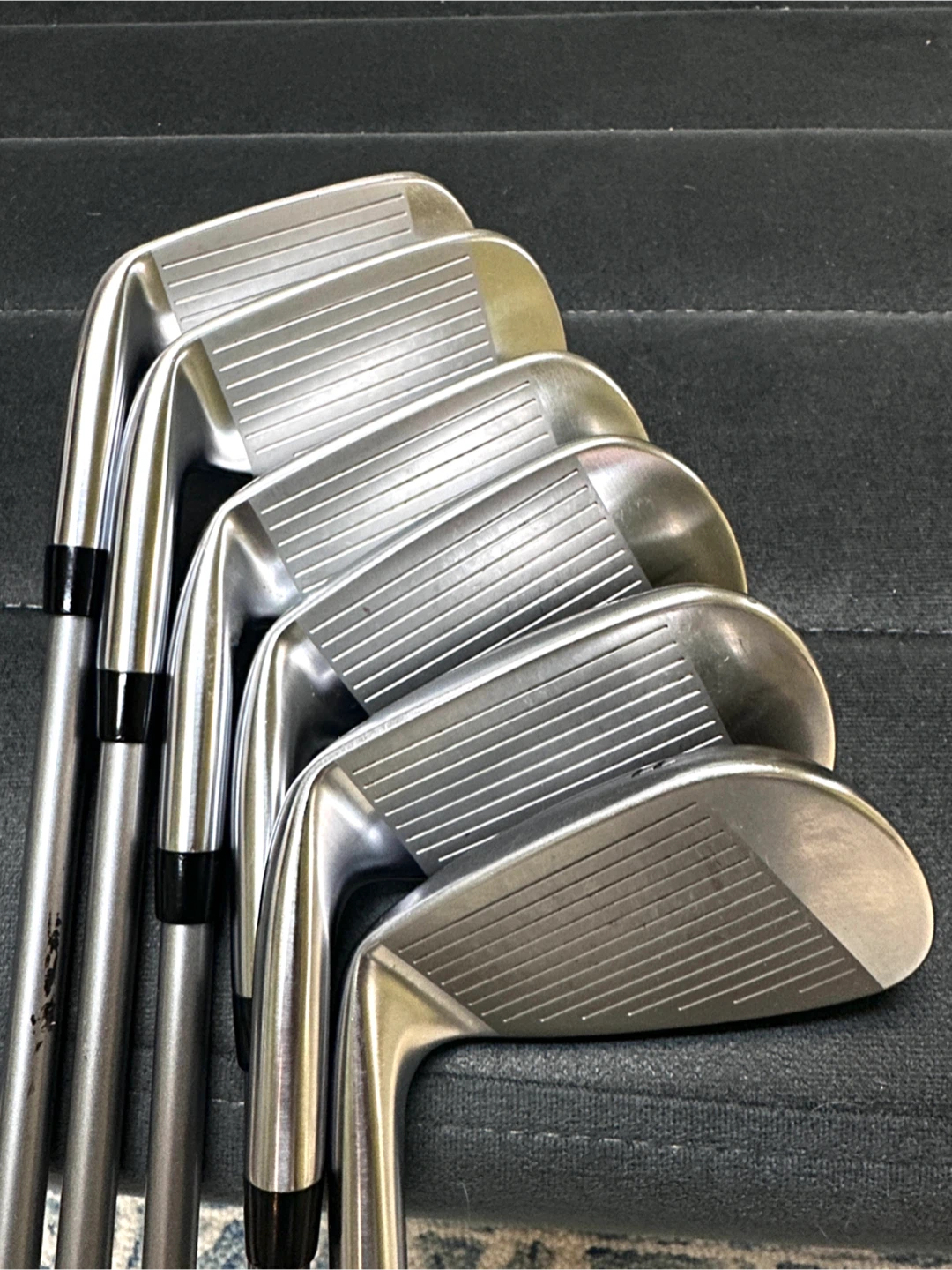 Mizuno JPX 800 Iron Set + more - photo 2