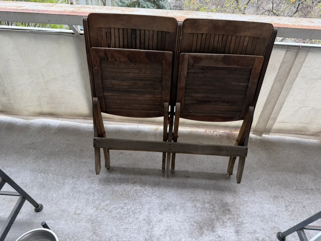 Set of Two Wooden Folding Chairs - photo 5