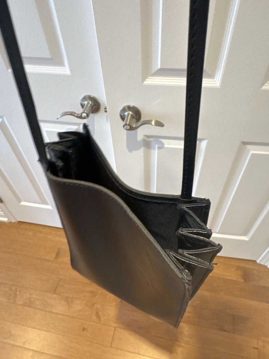 UN3D. Black Shoulder Bag - photo 3