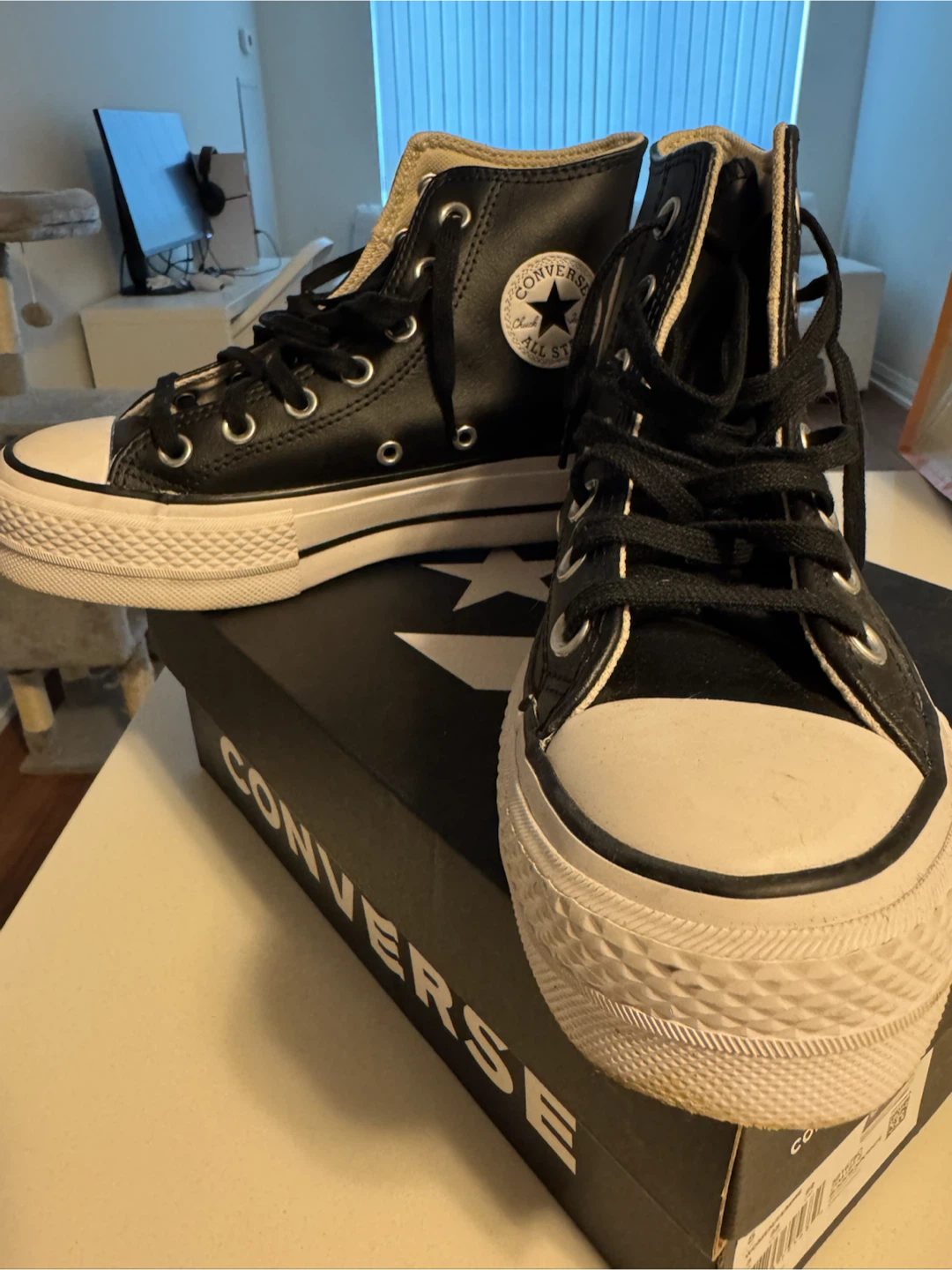 Converse Chuck Taylor Lift Hi Black Leather