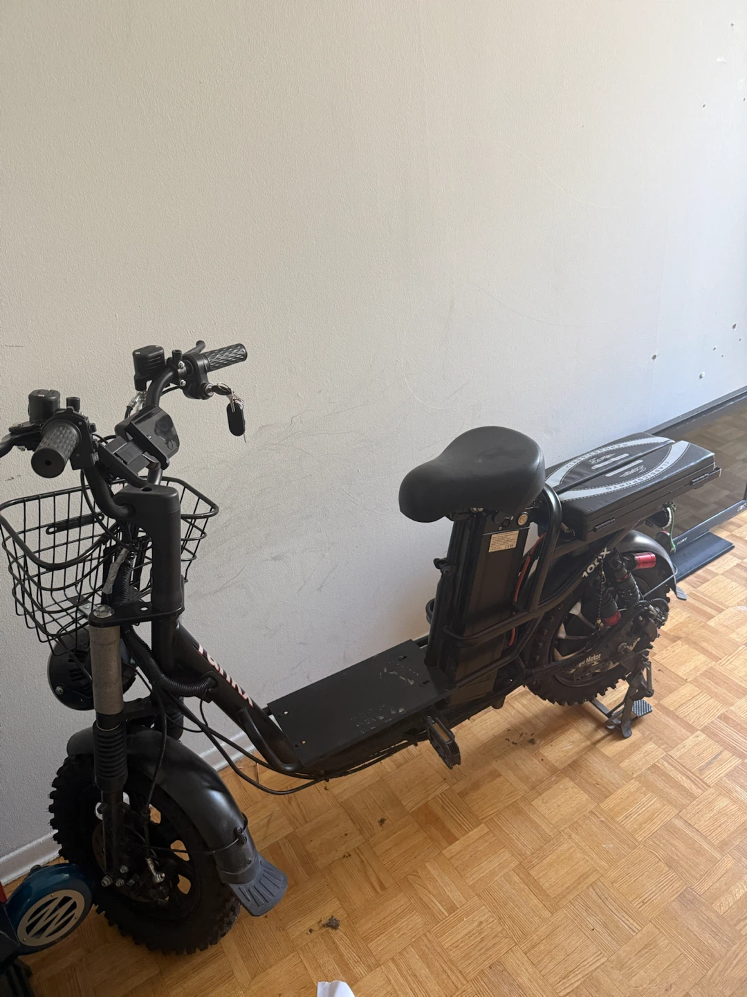 Tanks 48V Electric Scooter - photo 2