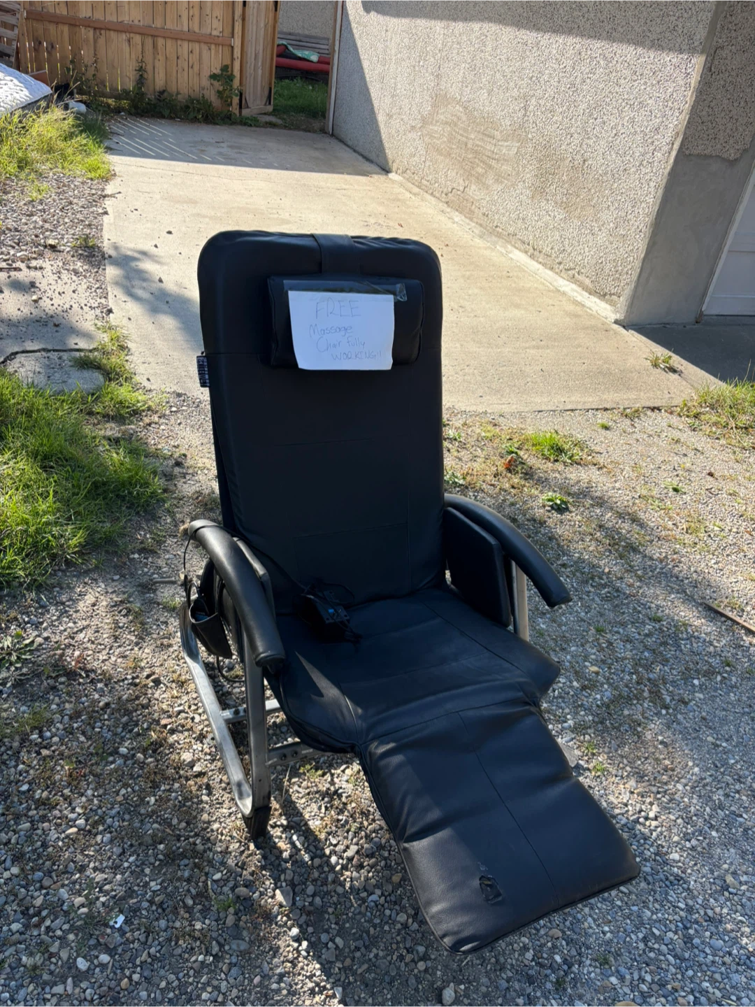 HoMedics Massage Chair - photo 2