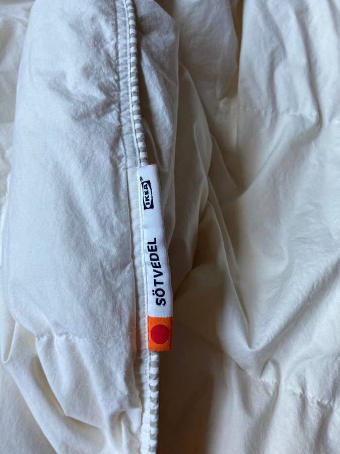 King-sized feather duvet + orange cover - photo 2