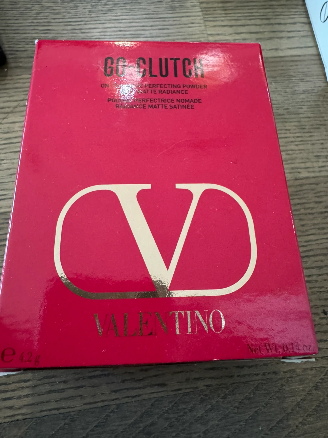 Valentino Go-Clutch On-the-Move Perfecting Powder - photo 2