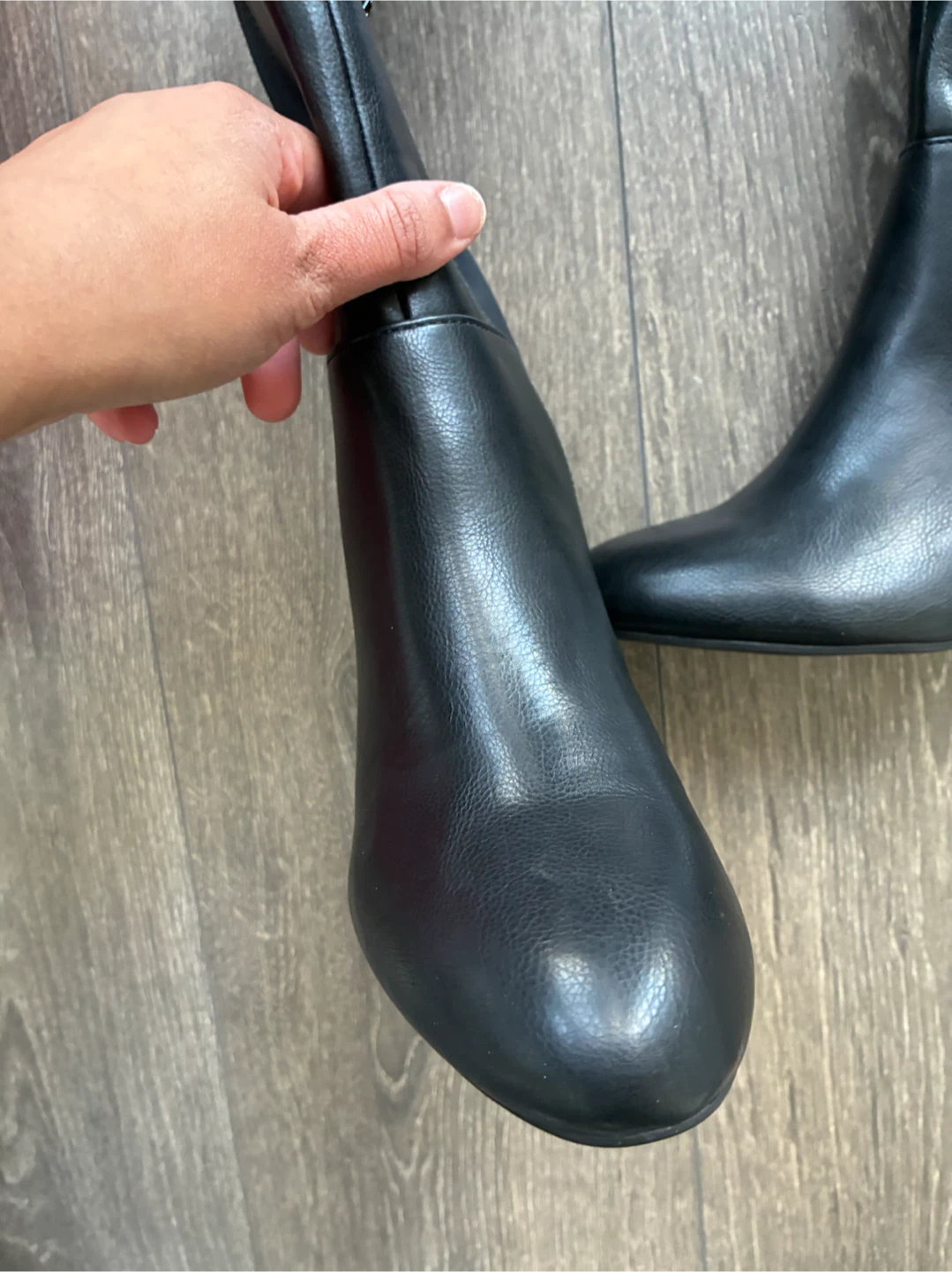 Black Over-the-Knee Boots Size 6M - photo 4