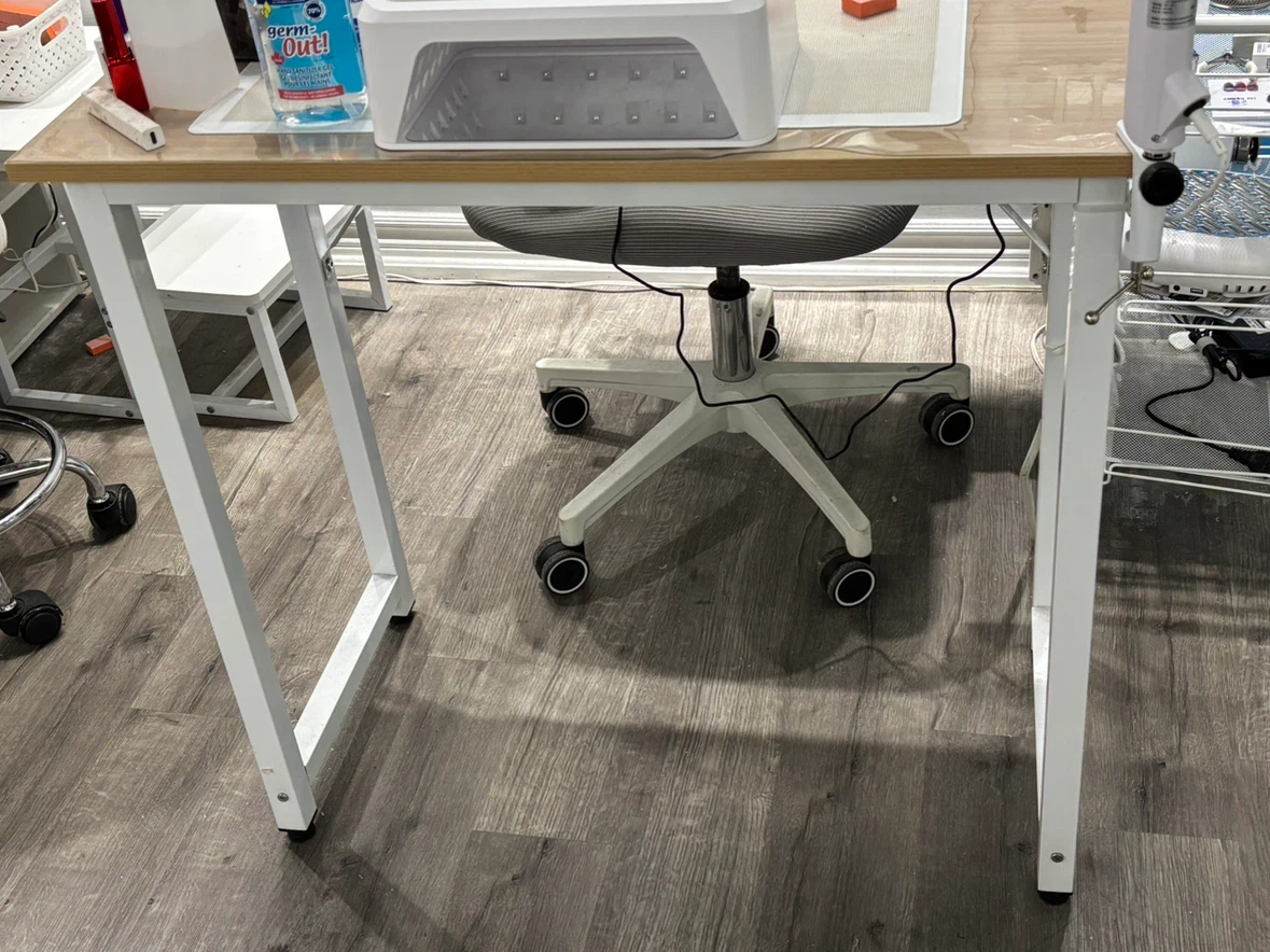 Desk with White Metal Frame