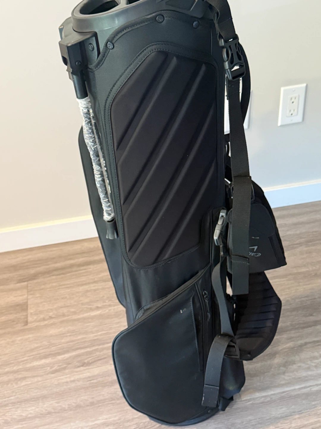 Brand New Callaway Par 3 Stand Bag (All Black) - photo 3
