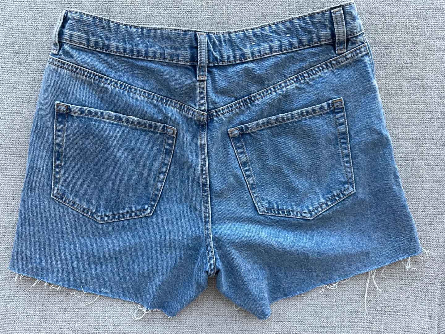 Garage Denim Vintage Cut-Off Shorts Size 9 - photo 2