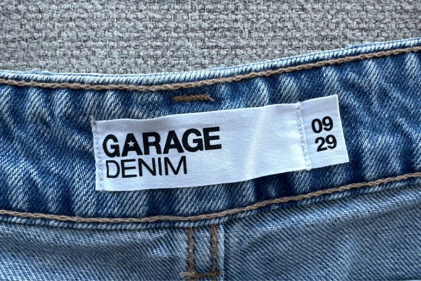 Garage Denim Vintage Cut-Off Shorts Size 9 - photo 3