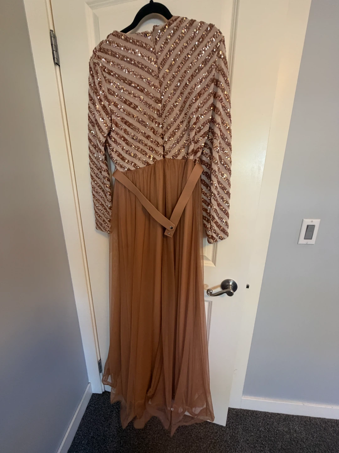Rose Gold Sequin Long-Sleeve Gown Size XL - photo 2